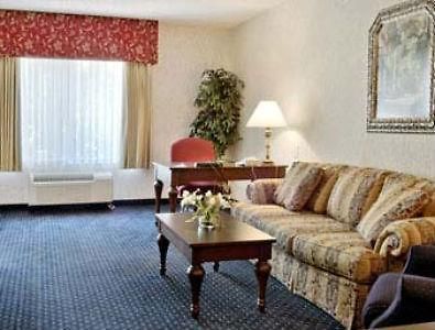 Wingate By Wyndham Tallahassee / Fsu Room photo